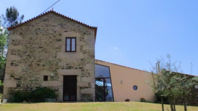 Spacious apartment in Seia with mountain view